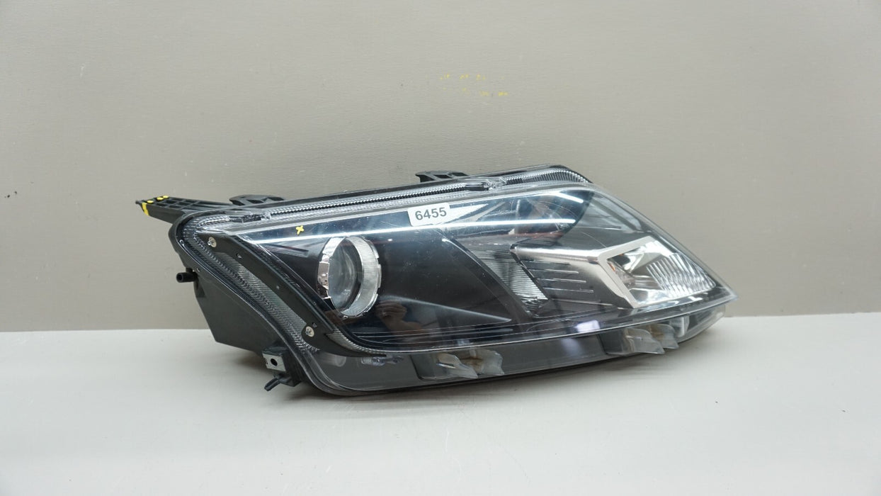 2010-2012 FORD FUSION FRONT RH RIGHT PASSENGER SIDE HALOGEN HEADLIGHT OEM