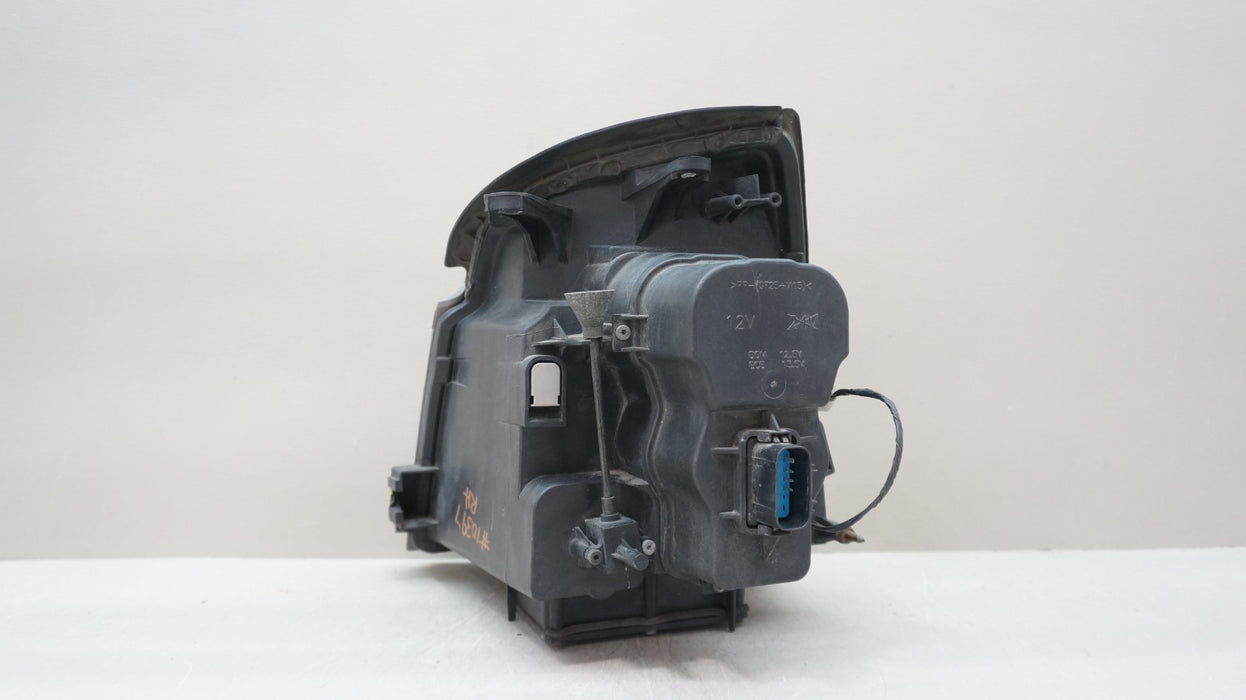 2004-2009 CADILLAC SRX FRONT RIGHT PASSENGER SIDE HEADLIGHT OEM 15926966