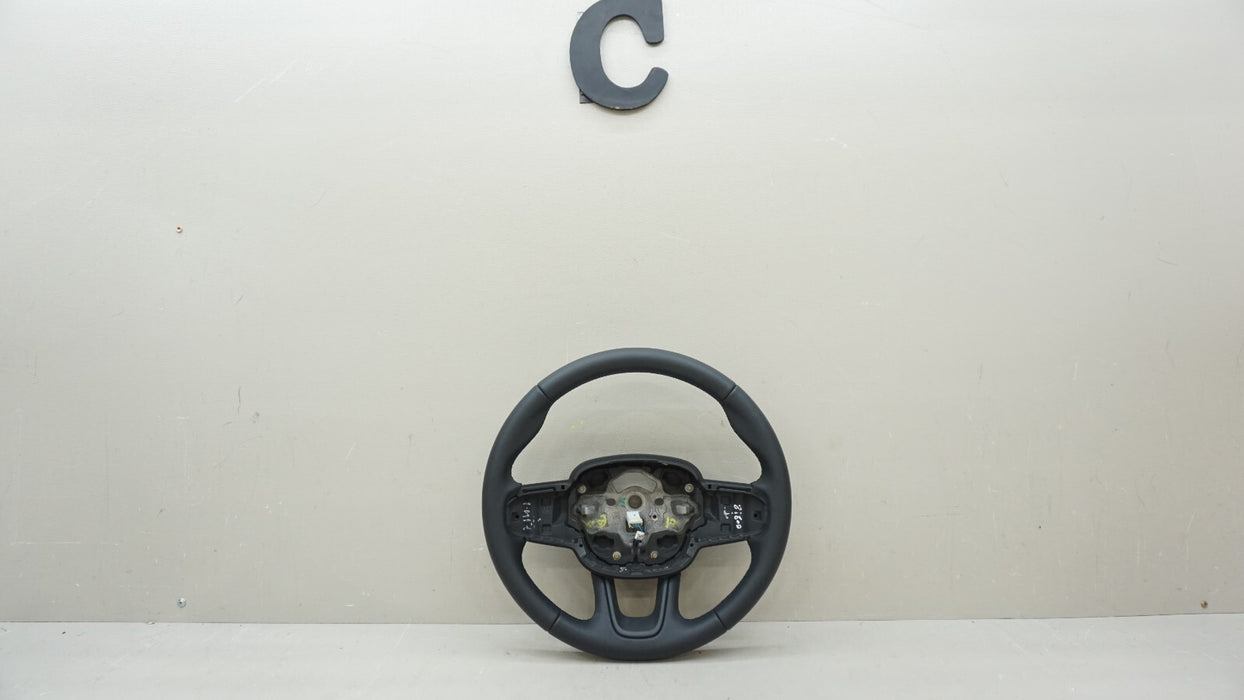 2019-2020 VOLVO XC40 T4 T5 LEFT DRIVER SIDE 3 SPOKE STEERING WHEEL OEM 32241925