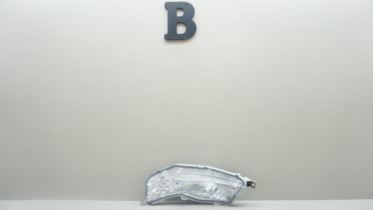 2015-2017 TOYOTA CAMRY FRONT LEFT DRIVER SIDE FOG LIGHT OEM