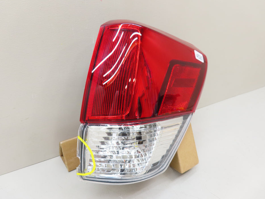2019-2024 SUBARU FORESTER REAR RIGHT PASSENGER SIDE OUTER TAIL LIGHT OEM