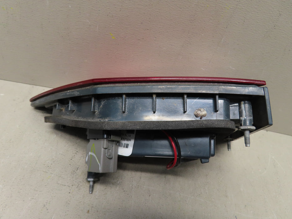 2013 2014 2015 2016 FORD FUSION RIGHT INNER TAIL LIGHT LAMP OEM