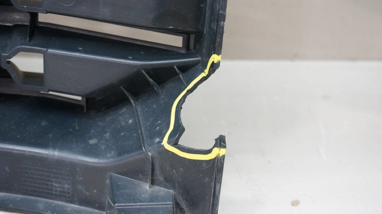 2019-2021 CHEVROLET SILVERADO 1500 FRONT RADIATOR GRILLE GRILL 84128450 OEM