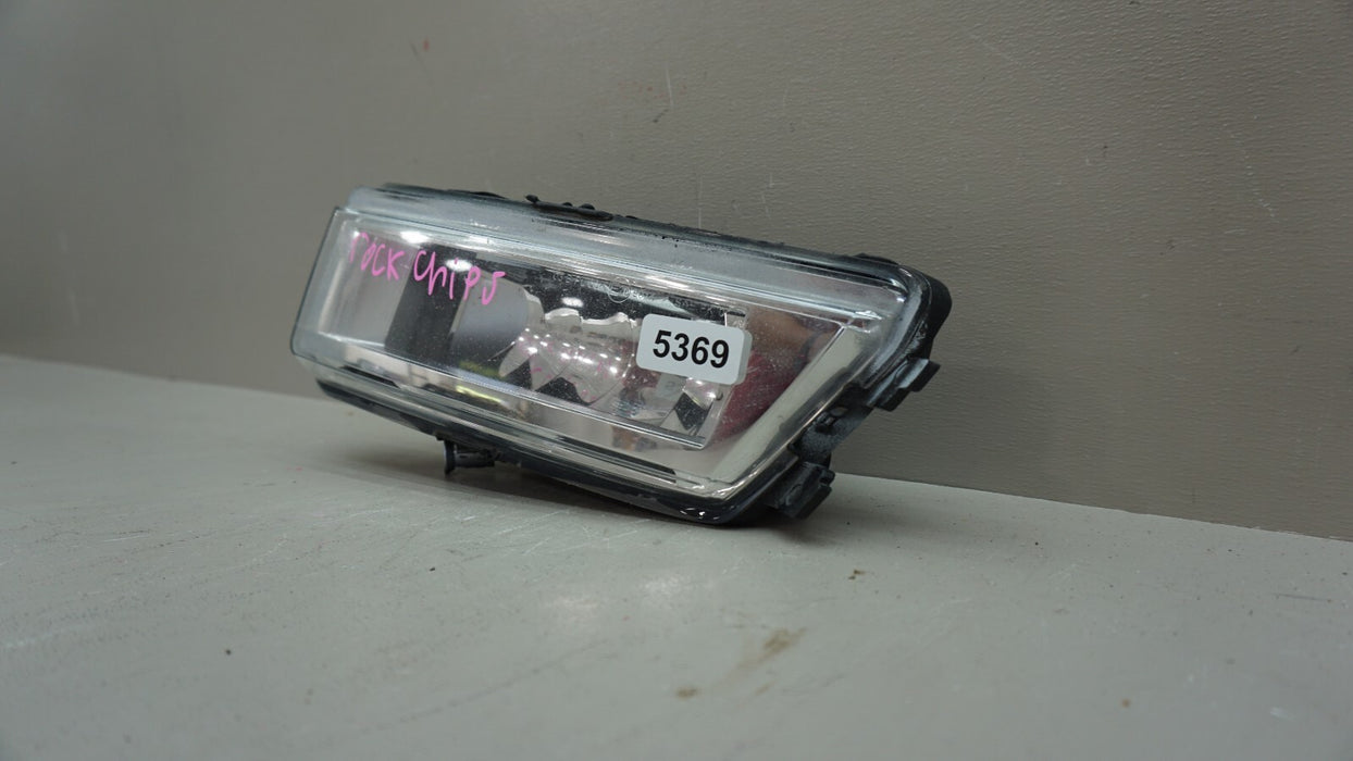 2014-2015 VOLKSWAGEN PASSAT FRONT LEFT DRIVER SIDE BUMPER FOG LIGHT LAMP OEM