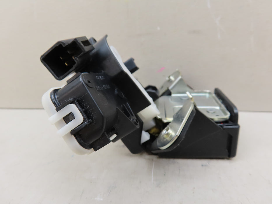 2015-2018 MAZDA 3 REAR HATCH LOCK ACTUATOR OEM C6728