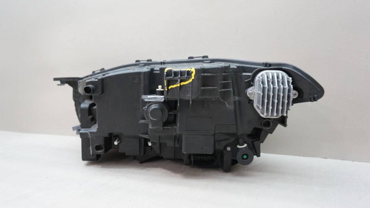 2018-2024 VOLVO XC90 FRONT RIGHT PASSENGER SIDE LED HEADLIGHT OEM 32228687