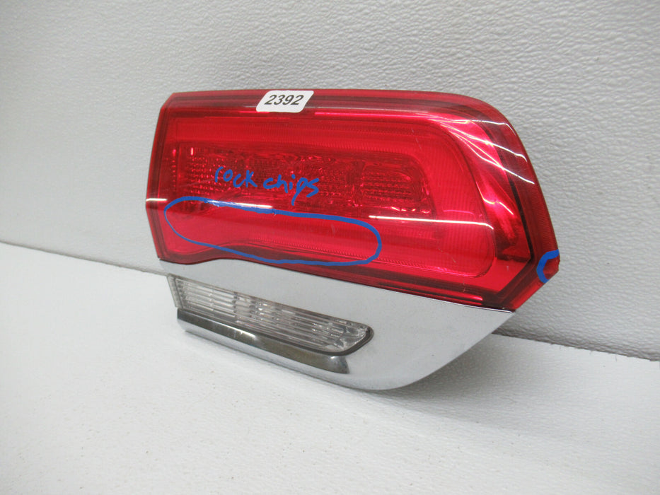 2014 2015 2016 2017 2018 JEEP GRAND CHEROKEE INNER LEFT TAILLIGHT LAMP OEM