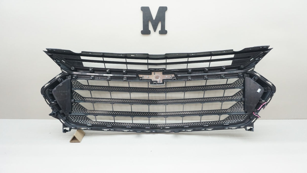 2018-2020 CHEVROLET TRAVERSE FRONT UPPER RADIATOR GRILLE GRILL OEM 23376131