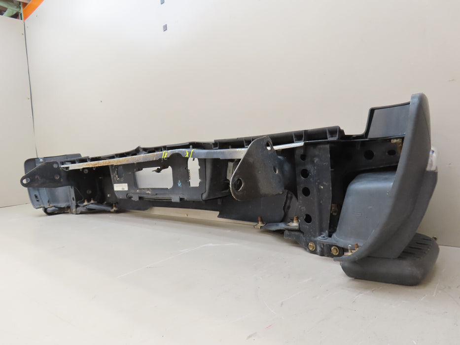 2015-2022 CHEVROLET/GMC COLORADO-CANYON REAR BUMPER METAL OEM