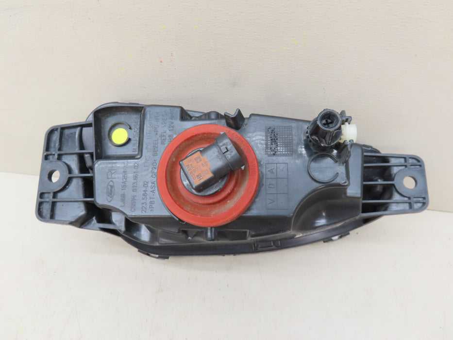 2020-2023 FORD ESCAPE FRONT RIGHT PASSENGER SIDE FOG LIGHT OEM