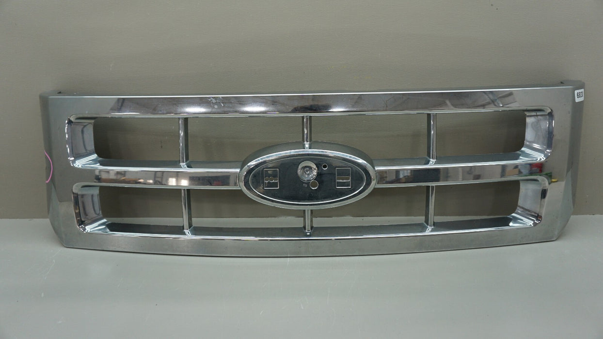 2008-2012 FORD ESCAPE FRONT UPPER MAIN GRILLE 8L83-8150-AGW OEM