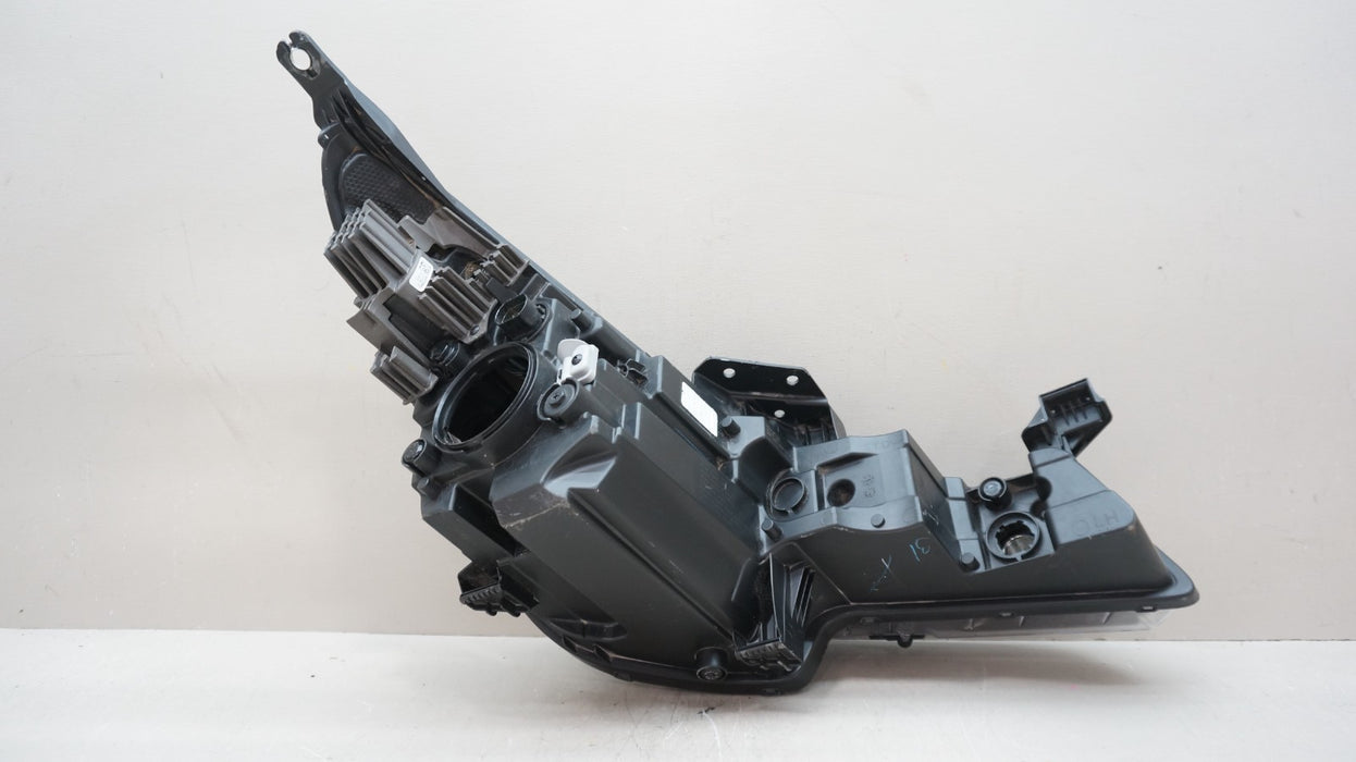 2021-2023 HYUNDAI ELANTRA FRONT LEFT DRIVERS SIDE HALOGEN HEADLIGHT OEM