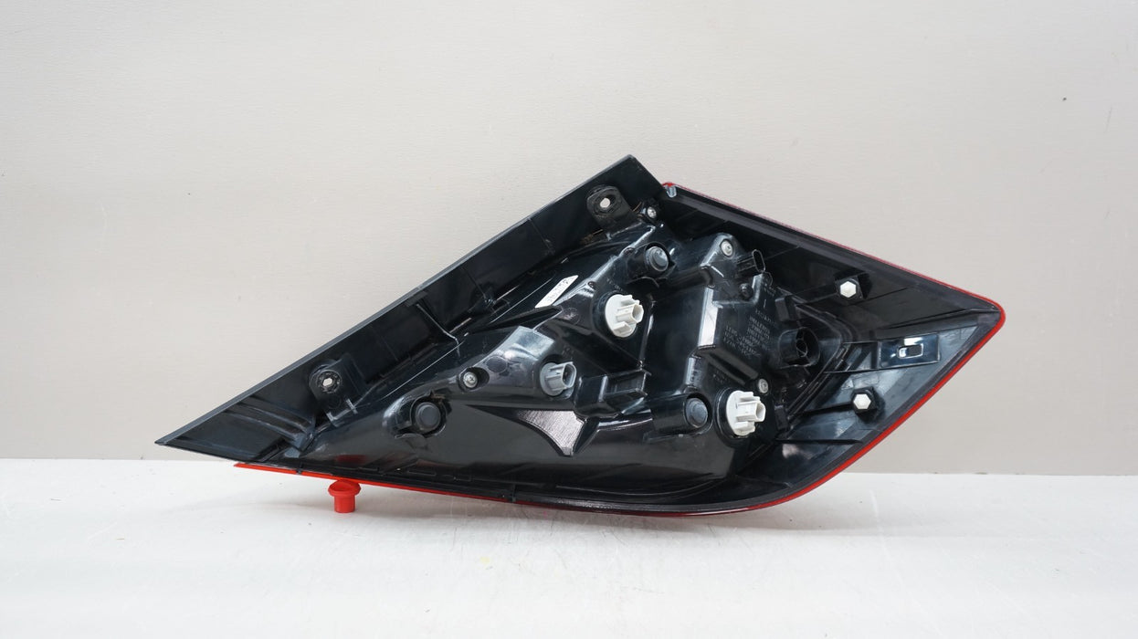 2016-2021 HONDA CIVIC REAR LEFT DRIVER SIDE TAIL LIGHT OEM