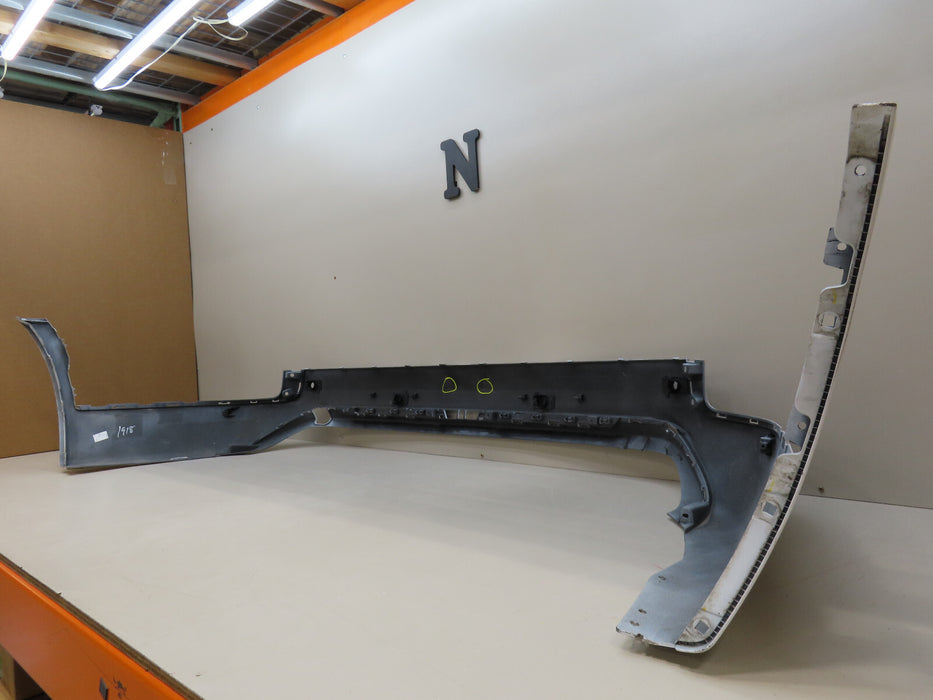 2020-2021 HYUNDAI PALISADE SUV REAR LOWER BUMPER COVER PANEL OEM 86612-S8110