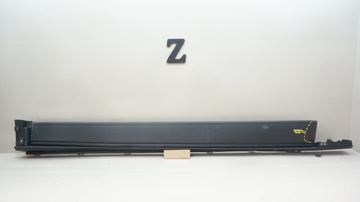 2021-2024 FORD MUSTANG MACH-E RIGHT ROCKER SIDE SKIRT COVER OEM LJ8B-R10154-AAW