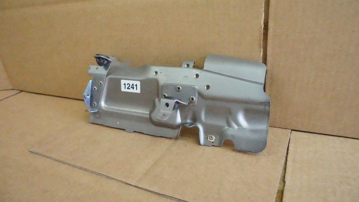 2016-2020 MERCEDES C63 AMG W205 4.0L M177 TURBO RIGHT PASSENGER HEAT SHIELD OEM