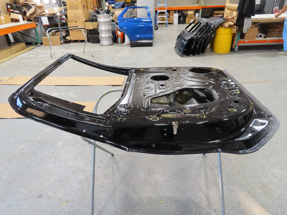 2019-2023 GMC/CHEVROLET SILVERADO-SIERRA 1500 CREW CAB REAR LEFT DRIVER DOOR OEM