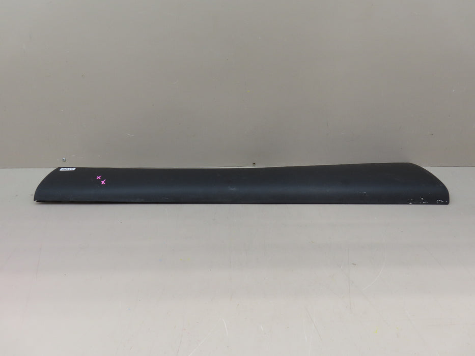 2022-2024 HYUNDAI SANTA CRUZ FRONT RIGHT PASSENGER SIDE DOOR LOWER MOLDING OEM