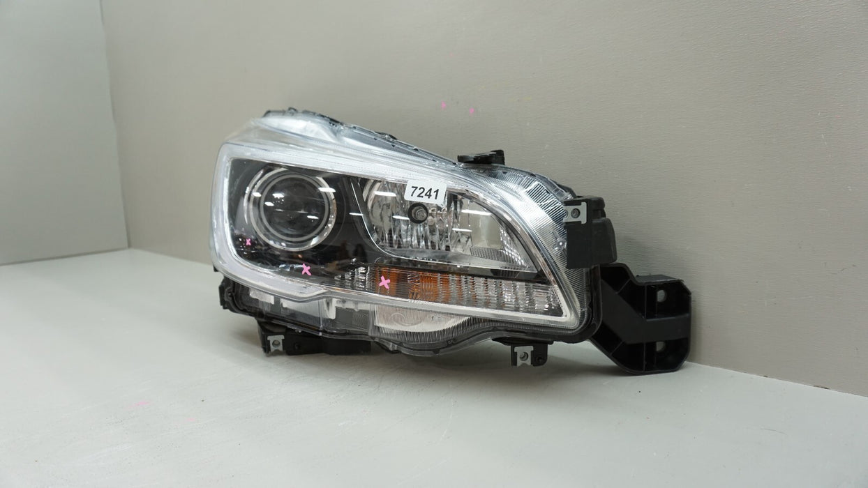 2015-2017 SUBARU LEGACY OUTBACK FRONT RIGHT PASSENGER SIDE HEADLIGHT HALOGEN OEM