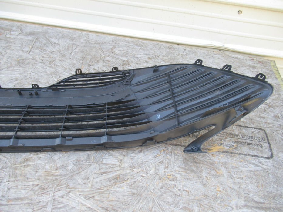 2018-2020 TOYOTA CAMRY FRONT LOWER BUMPER GRILLE GRILL PLASTIC 53113-06010 OEM