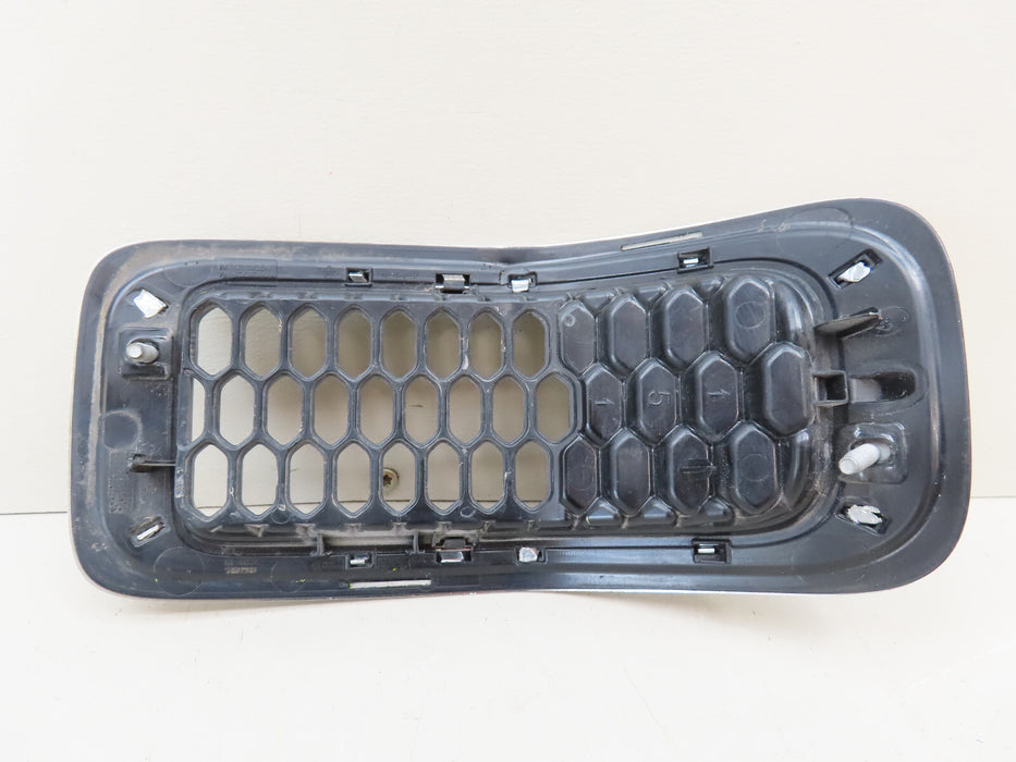 2014-2018 JEEP CHEROKEE FRONT RADIATOR GRILL GRILLE INSERT #5 OEM