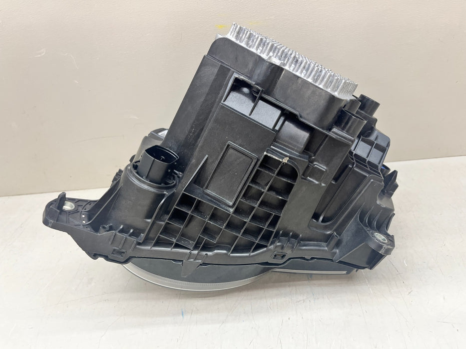 2020-2026 LAND ROVER DEFENDER LED RIGHT PASSENGER HEADLIGHT OEM LR133097