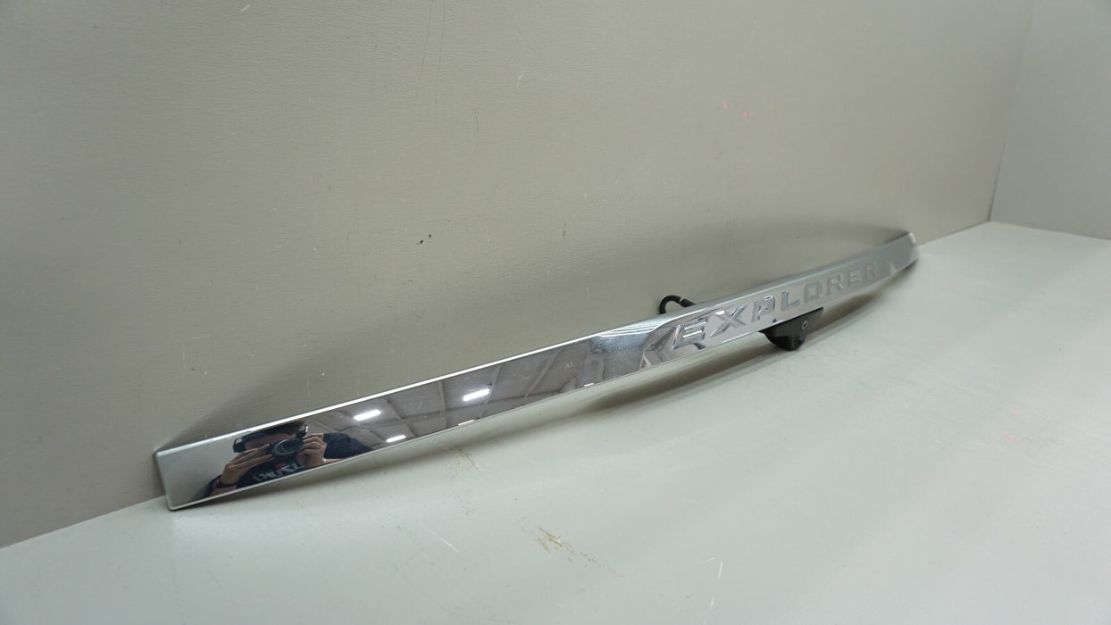 2016-2019 FORD EXPLORER REAR TRUNK CHROME TRIM W/CAMERA 230516A OEM 16 17 18 19