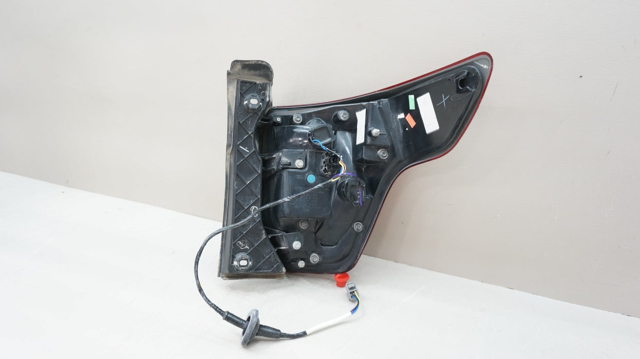 2016-2019 FORD EXPLORER REAR LEFT DRIVER SIDE LED TAIL LIGHT OEM