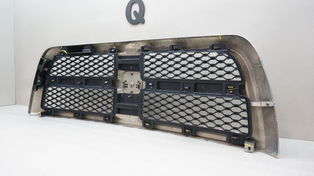 2013-2018 DODGE RAM 2500 3500 FRONT BUMPER RADIATOR GRILLE OEM