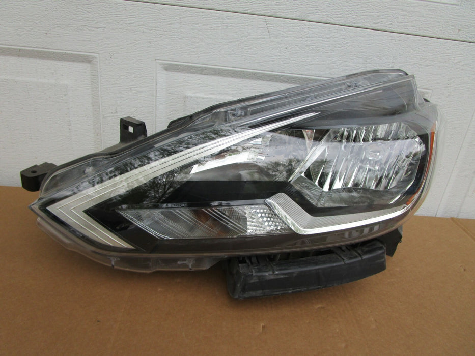 16 17 18 NISSAN SENTRA FRONT LEFT DRIVERS SIDE HEADLIGHT OEM