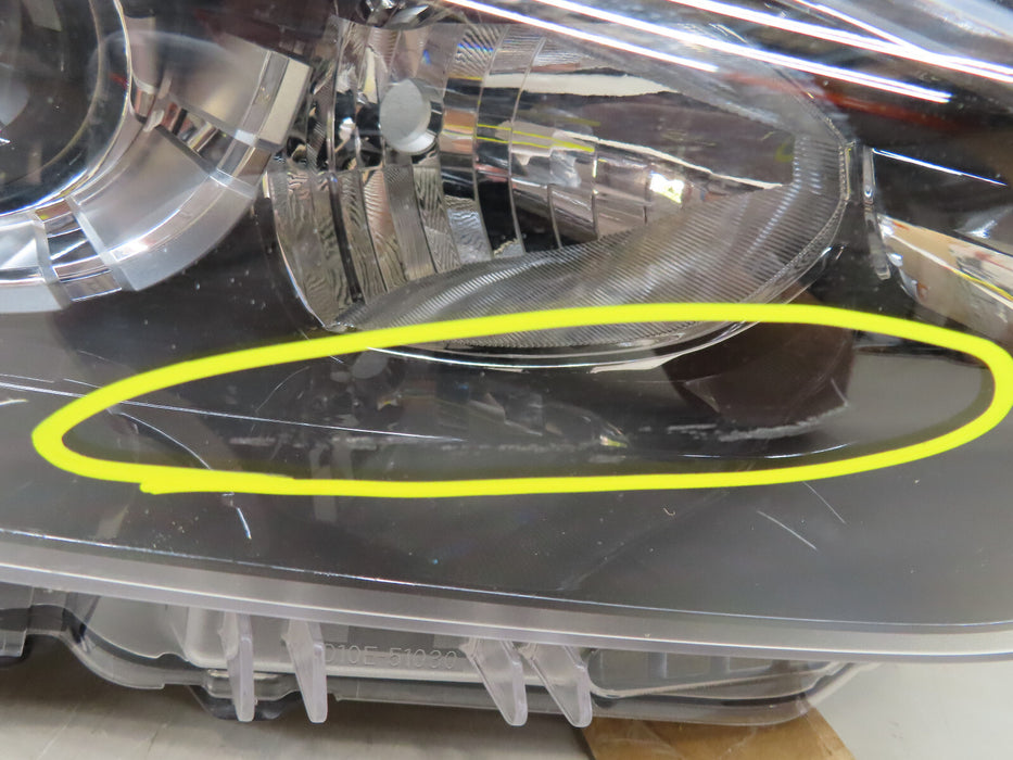 2016-2021 MAZDA CX-5 FRONT RIGHT HEADLIGHT HALOGEM OEM D10E-51030