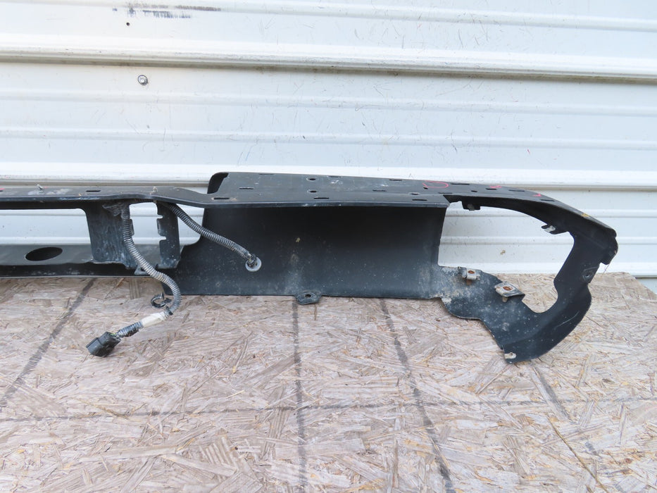 2016-2019 CHEVROLET SILVERADO GMC SIERRA 1500 REAR METAL BUMPER OEM 84077954