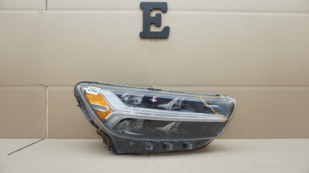 2018-2020 VOLVO XC40 FULL LED FRONT RIGHT PASSENGERS SIDE HEADLIGHT OEM 18 19 20