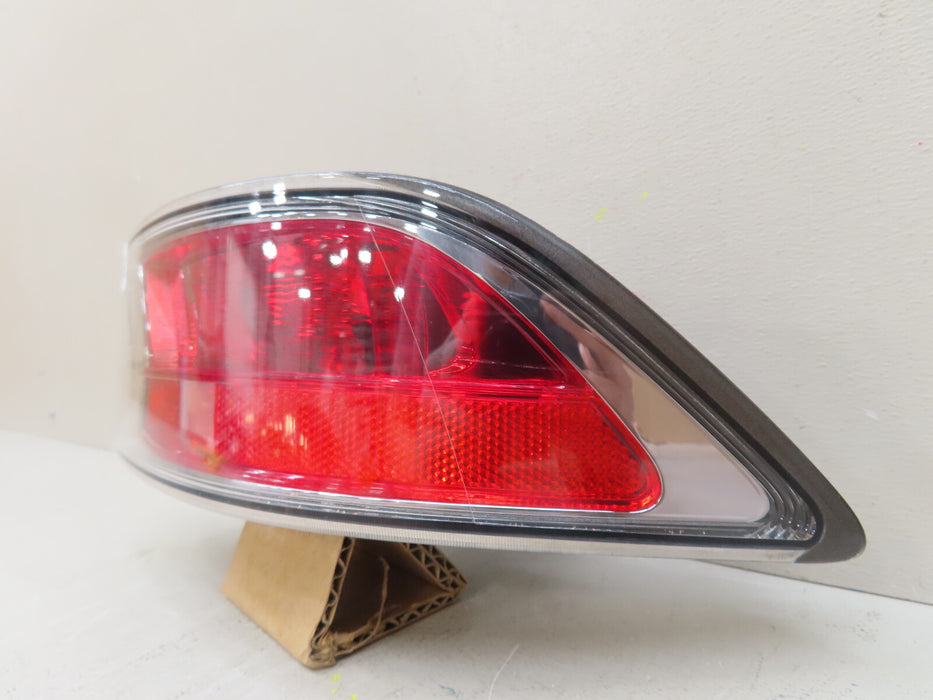 2014-2020 LEXUS GX460 REAR RIGHT PASSENGER BUMPER BACKUP BRAKE LIGHT OEM