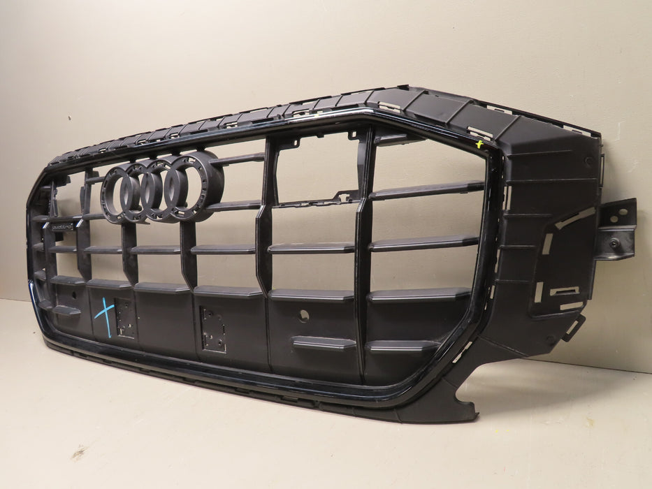 2019 2020 2021 Audi Q8 4M8 Front Bumper Grille Grill OEM 4M8853651