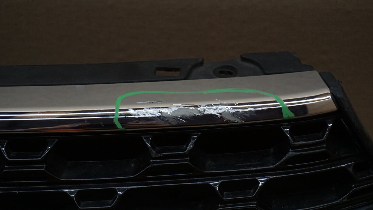 2020-2022 FORD EXPLORER XLT FRONT CENTER GRILLE ASSEMBLY OEM
