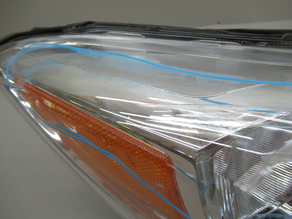 2014 2015 2016 SUBARU FORESTER RIGHT HALOGEN HEADLIGHT LAMP OEM