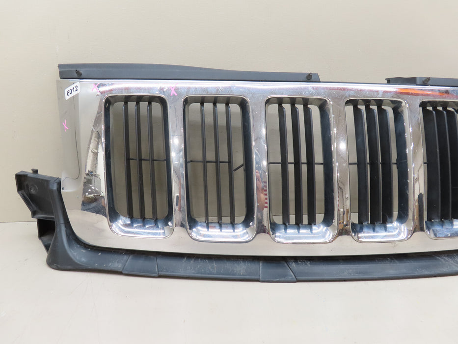 2011-2013 JEEP GRAND CHEROKEE FRONT UPPER GRILLE GRILL OEM 55079377