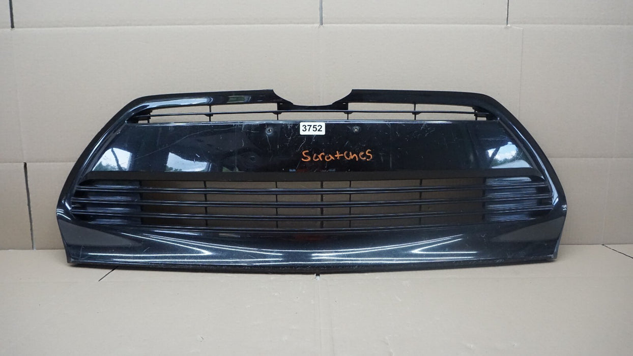 2017-2019 TOYOTA COROLLA FRONT RADIATOR GRILL GRILLE MOLDING CHROME OEM