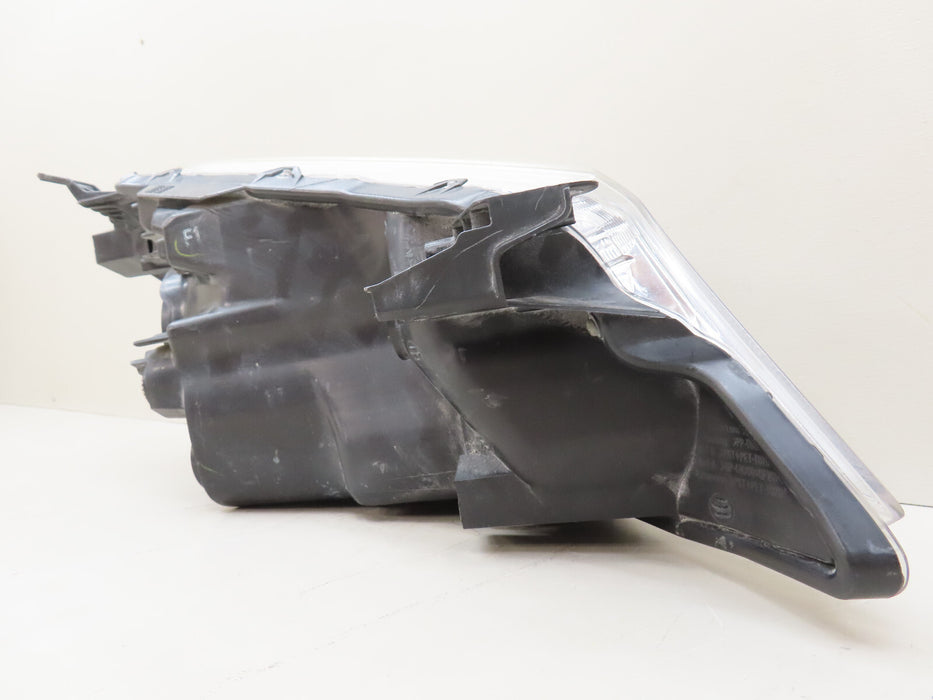 2012-2014 TOYOTA YARIS FRONT LEFT DRIVER SIDE HEADLIGHT HALOGEN OEM