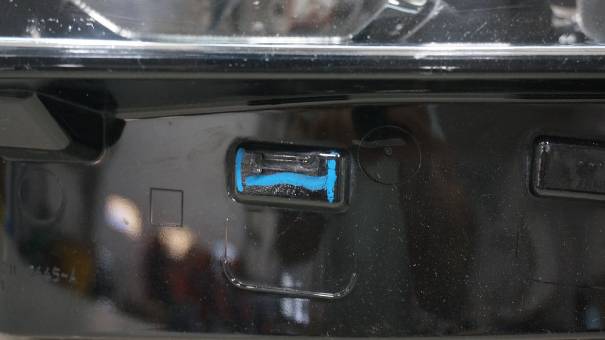 2020-2024 FORD EXPLORER FRONT LEFT DRIVERS SIDE LED HEADLIGHT OEM