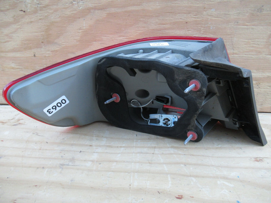 2011-2013 BMW 328I 335I E92 RIGHT PASSENGER SIDE TAIL LIGHT STOP BRAKE LAMP OEM