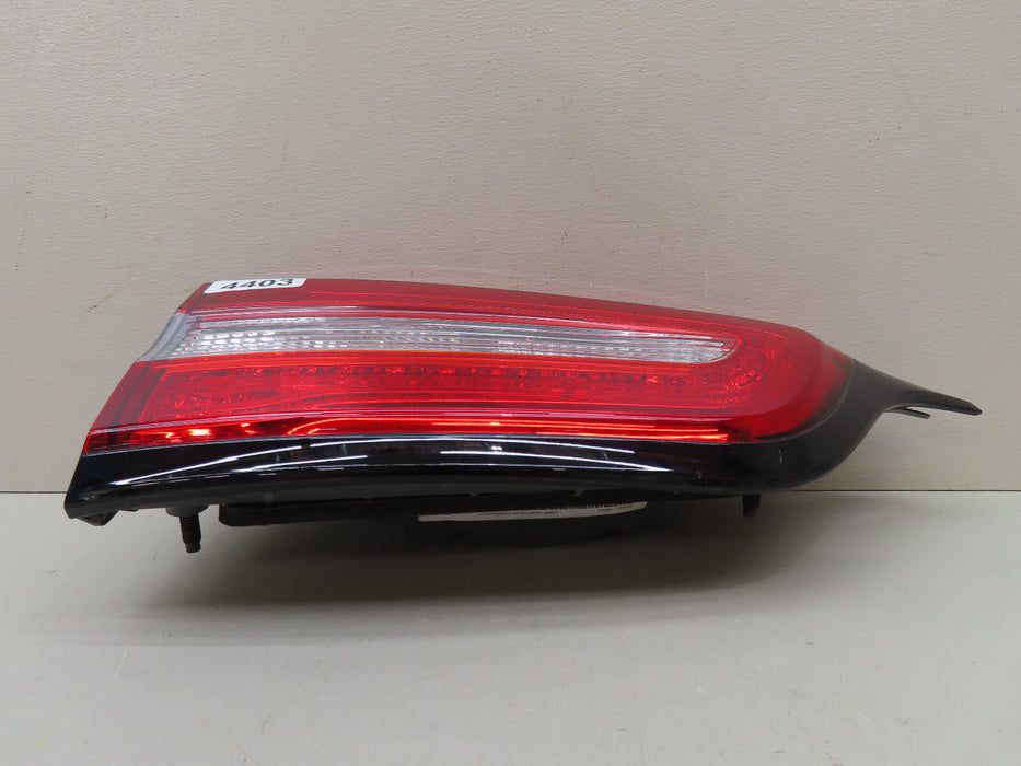2014-2018 JEEP CHEROKEE REAR LEFT DRIVER SIDE TAIL LIGHT INNER OEM 68275964AG