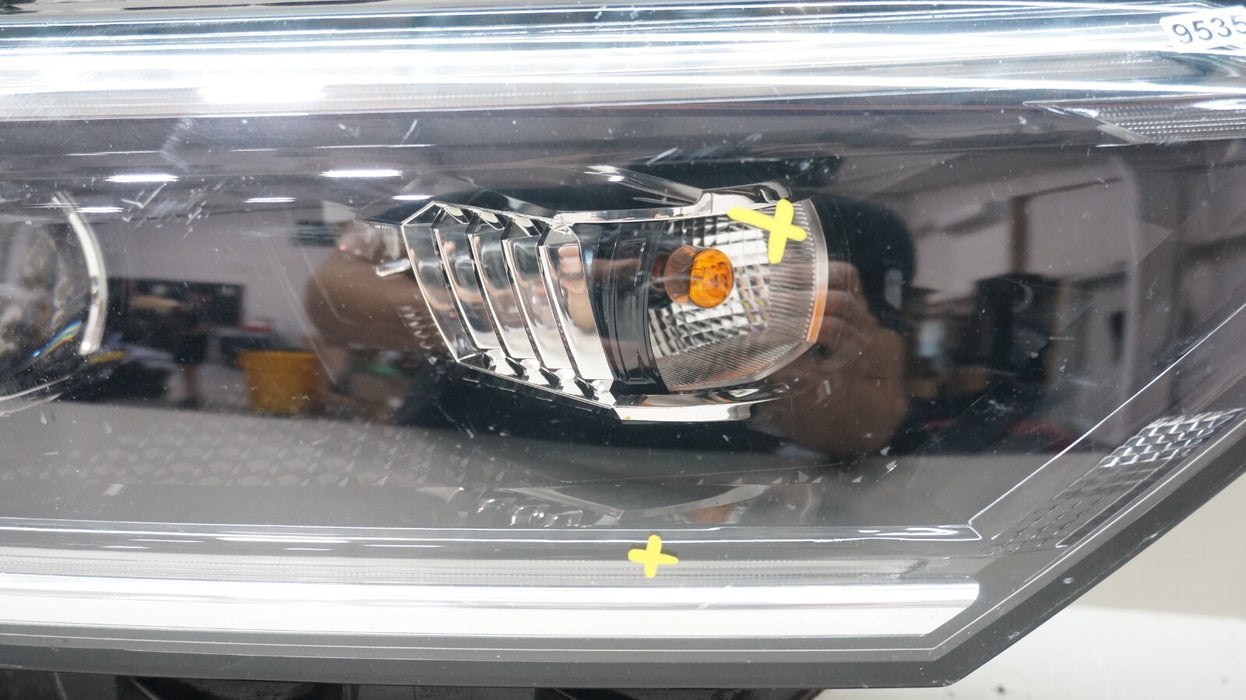 2019-2023 VOLKSWAGEN JETTA FRONT RIGHT PASSENGER SIDE LED HEADLIGHT OEM