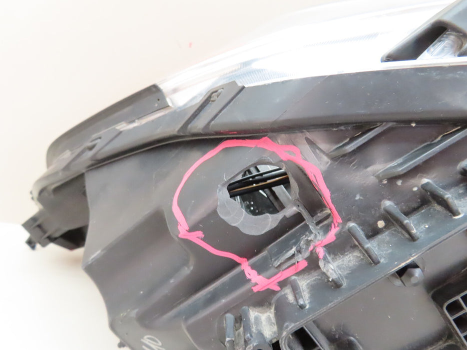 2016-2018 KIA OPTIMA LX FRONT RIGHT SIDE HEADLIGHT LAMP HALOGEN OEM 92102-D50