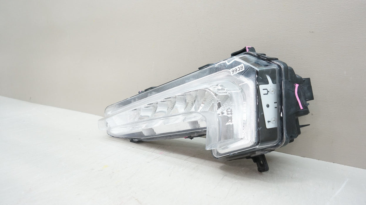 2016-2018 CHEVROLET MALIBU FRONT LEFT DRIVER SIDE FOG LIGHT OEM 22982837