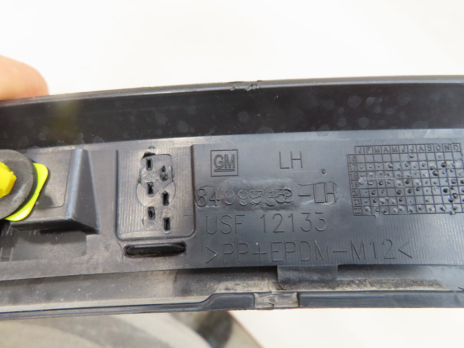 2018-2023 CHEVROLET TRAVERSE FRONT LEFT DRIVER SIDE FENDER FLARE OEM 84999339