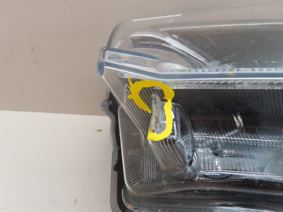 2017-2018 TOYOTA HIGHLANDER FRONT LEFT DRIVER SIDE HEADLIGHT LAMP HALOGEN OEM