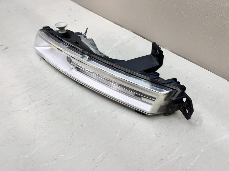2017-2024 JAGUAR F-PACE RH FRONT LED DRL FOG LIGHT OEM HK83 15200 AE