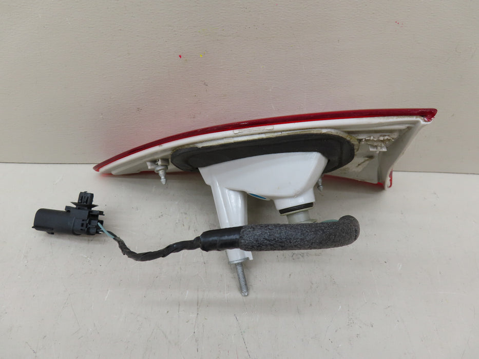 2013-2016 FORD ESCAPE REAR RIGHT PASSENGER SIDE TAIL LIGHT INNER OEM